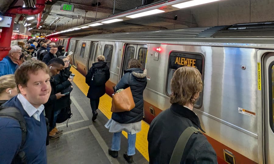 Some things don't change on the Red Line