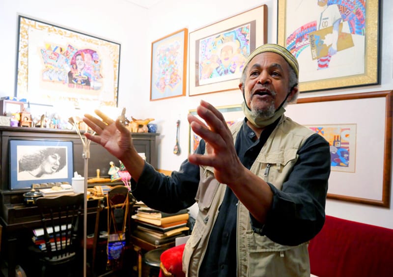 Boston loses an artist; Ten Tables closing in JP